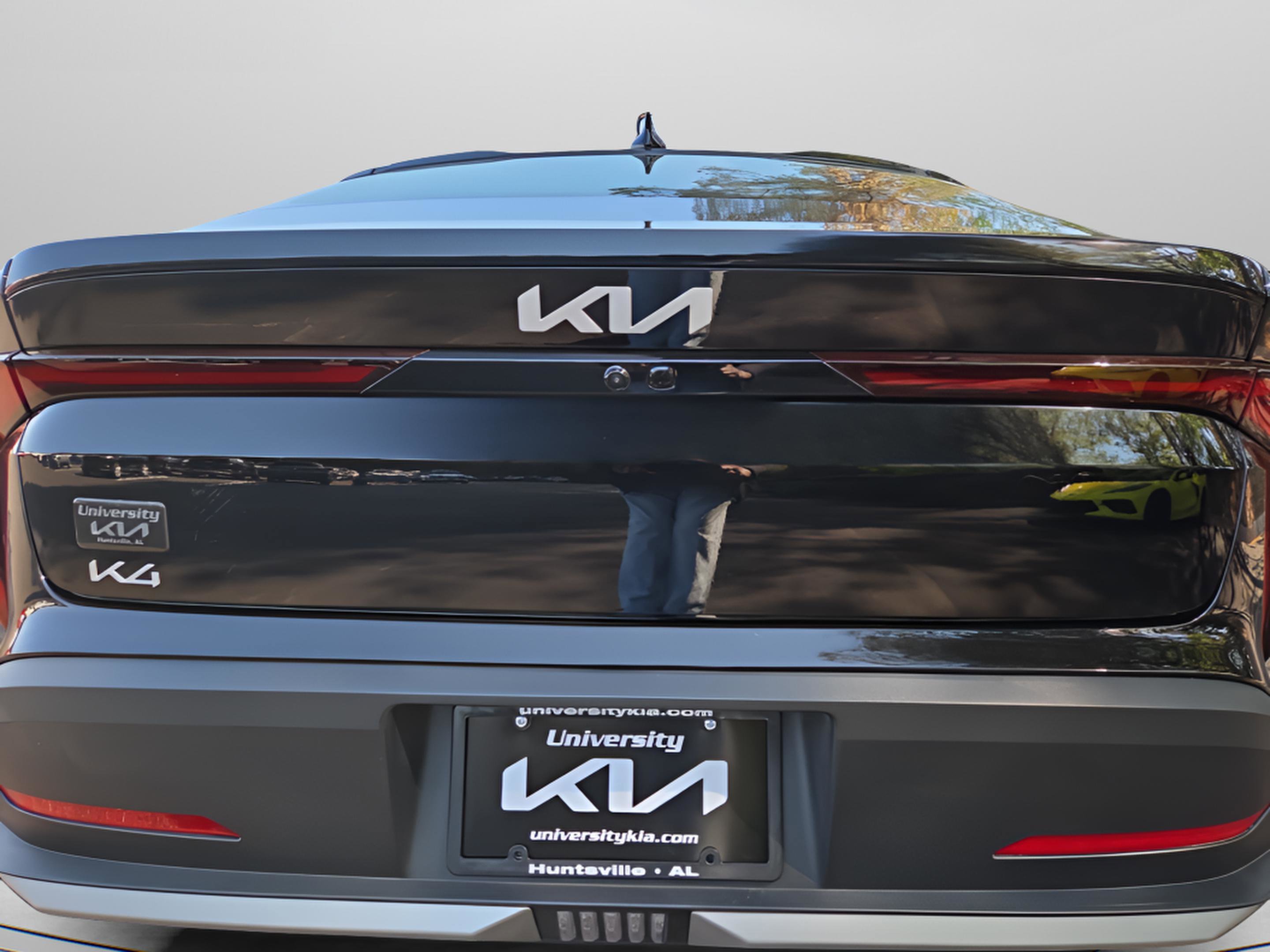 Used 2025 Kia K4 LXS image 7