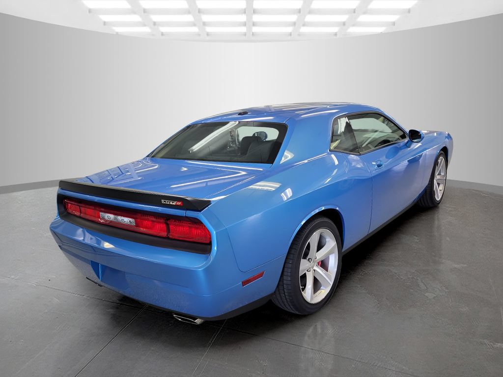 Used 2009 Dodge Challenger SRT8 w/ SRT Option Group II RWD image 3