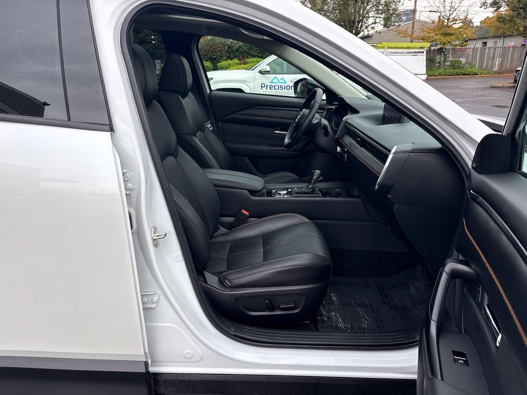 Used 2025 MAZDA CX-50 AWD 2.5 S w/ Premium Plus Pkg image 24