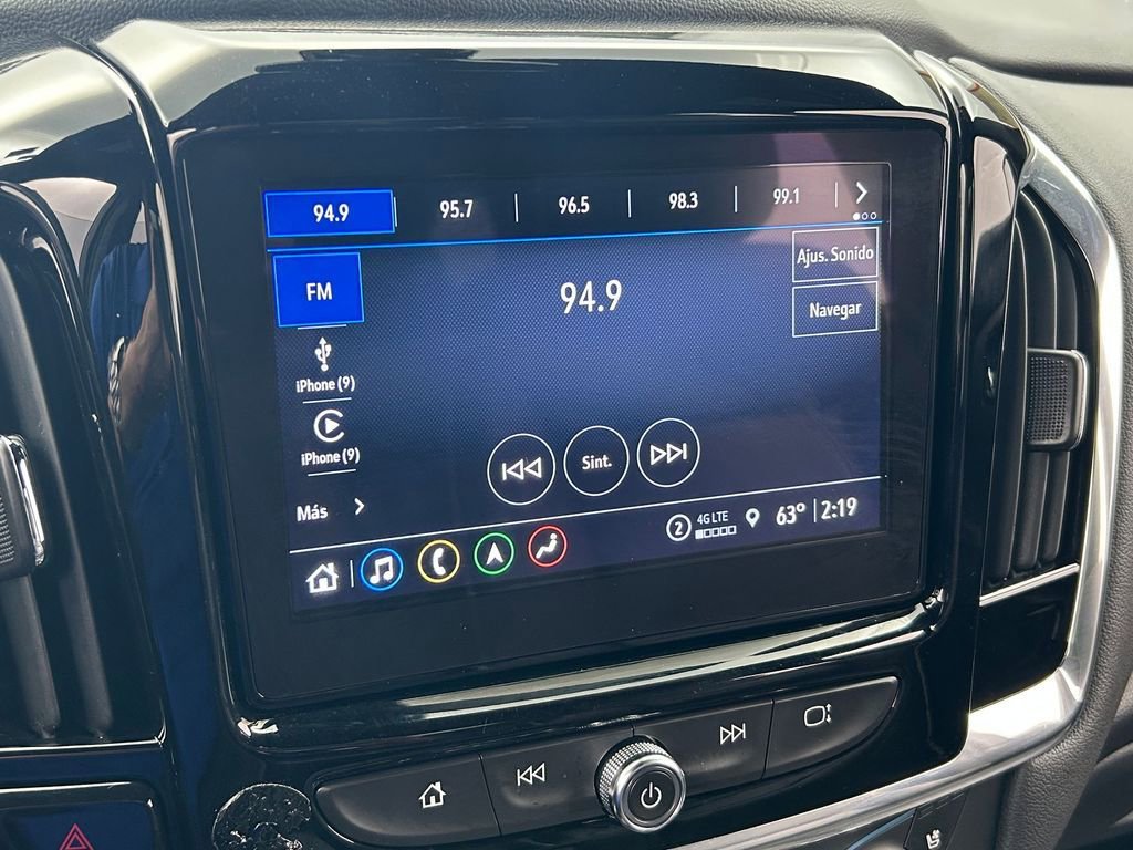 Used 2023 Chevrolet Traverse Premier w/ Redline Edition image 33