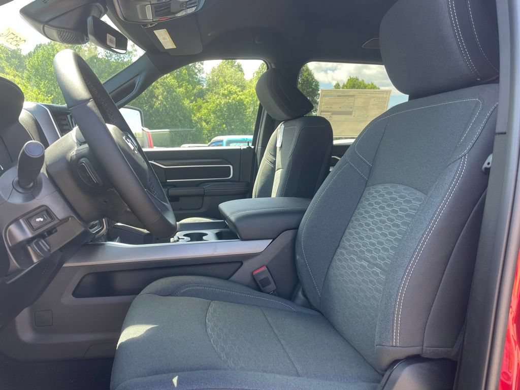 New 2026 RAM 2500 Big Horn AWD/4WD image 2