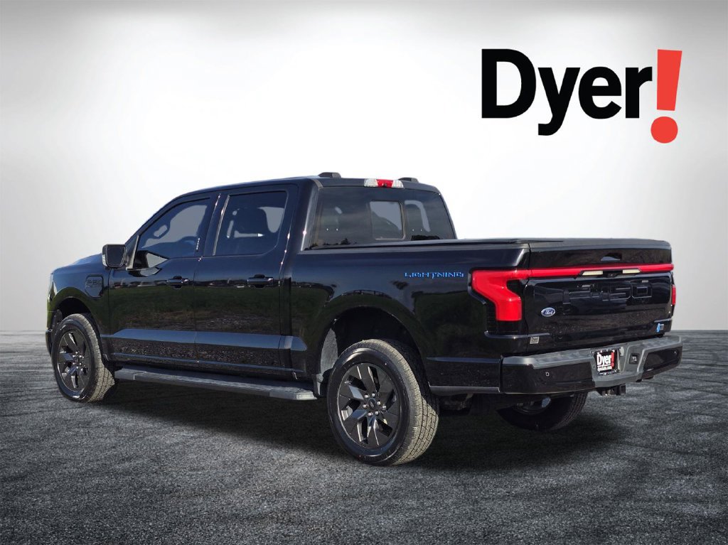 Used 2023 Ford F150 Lightning Lariat w/ Tow Technology Package AWD/4WD image 8