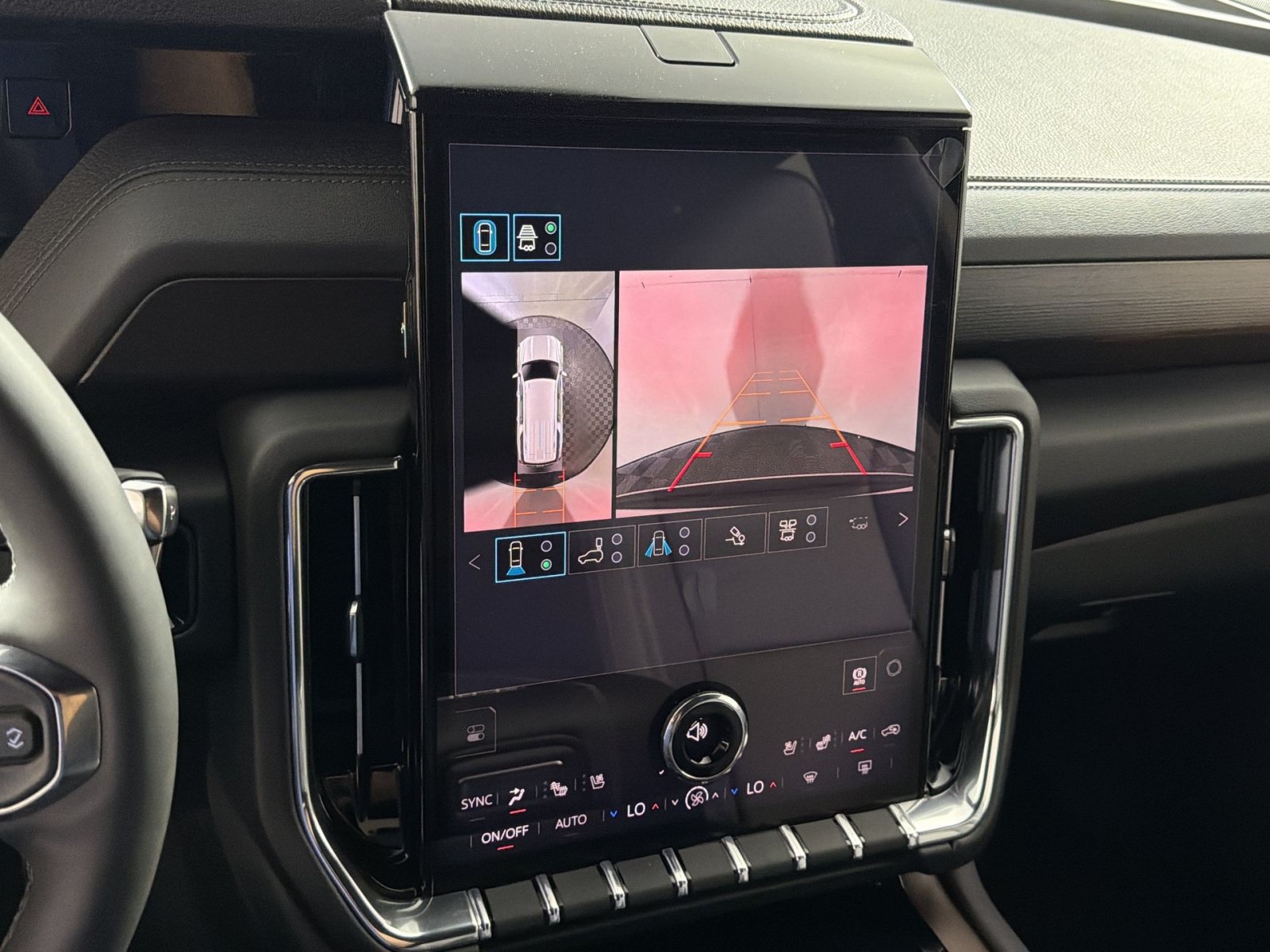 New 2026 GMC Yukon XL Denali w/ Denali Reserve Package AWD/4WD image 19