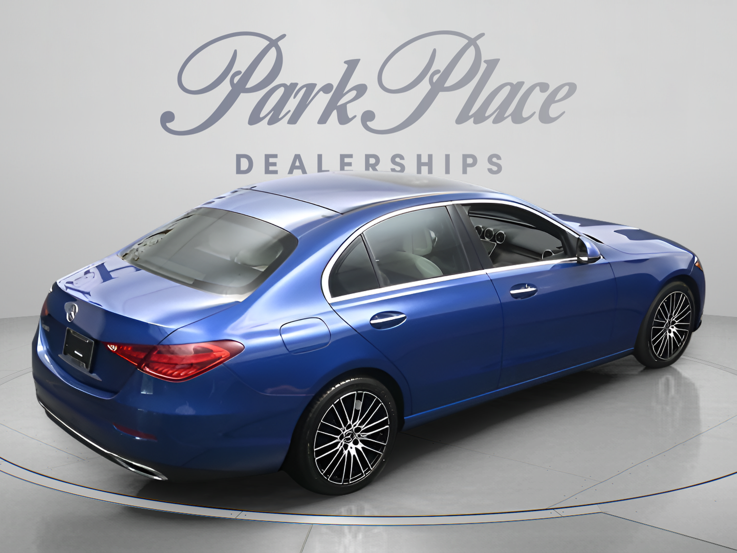 Used 2025 Mercedes-Benz C 300 Sedan image 17