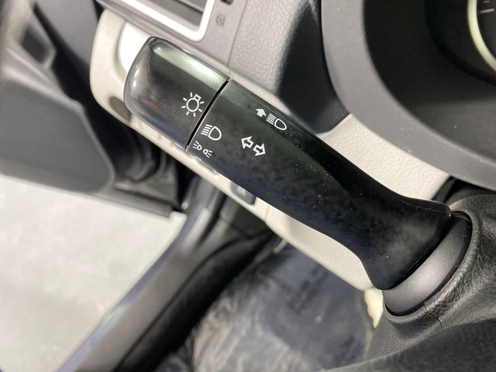 Used 2017 Subaru Forester 2.5i Premium w/ All-Weather Package image 17