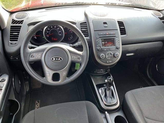 Used 2012 Kia Soul + w/ Audio Pkg image 12