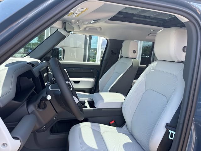 New 2025 Land Rover Defender 110 S image 46