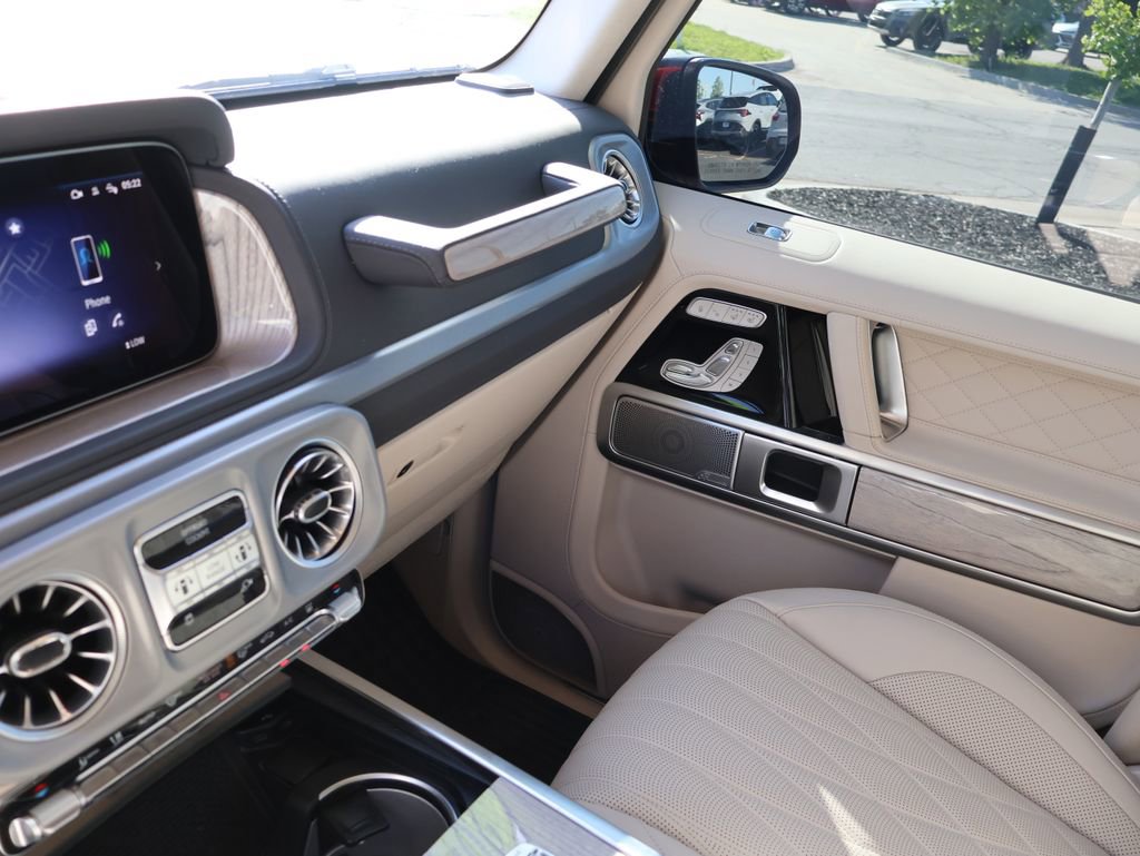 Used 2025 Mercedes-Benz G 580 w/ EQ Technology image 23