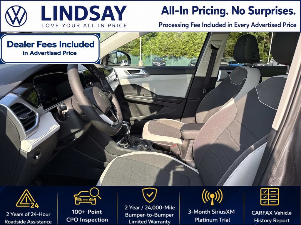 Certified 2025 Volkswagen Taos SE w/ Panoramic Sunroof Package AWD/4WD image 9