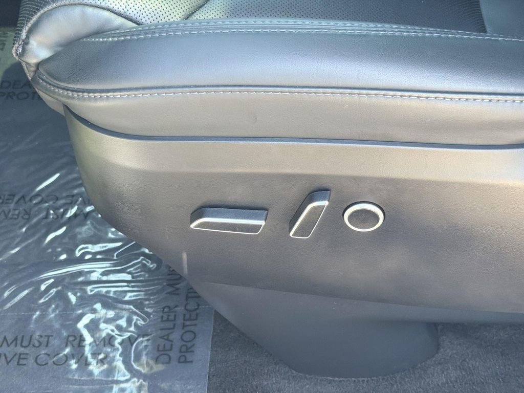 Used 2023 Tesla Model X AWD/4WD image 24