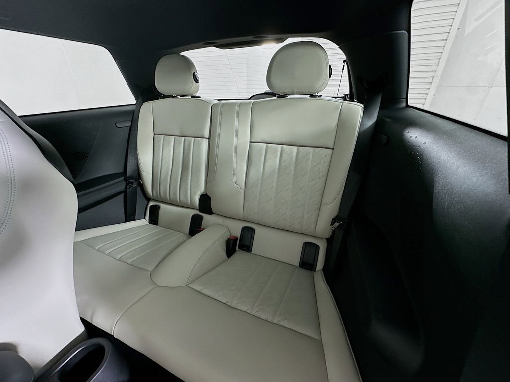 Certified 2025 MINI Cooper S image 17