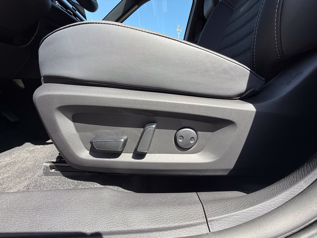 New 2026 Mitsubishi Outlander LE FWD image 36