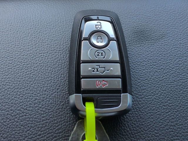 New 2026 Ford F250 Lariat w/ Chrome Package image 34