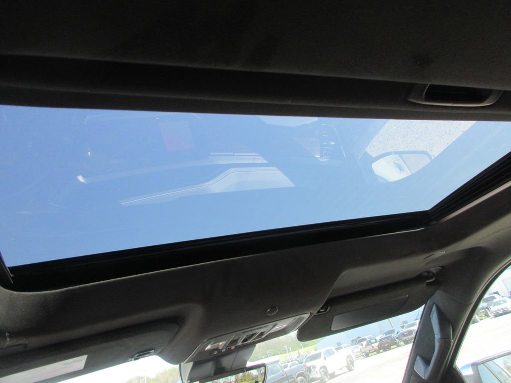 New 2026 GMC Sierra 1500 Denali Ultimate image 14