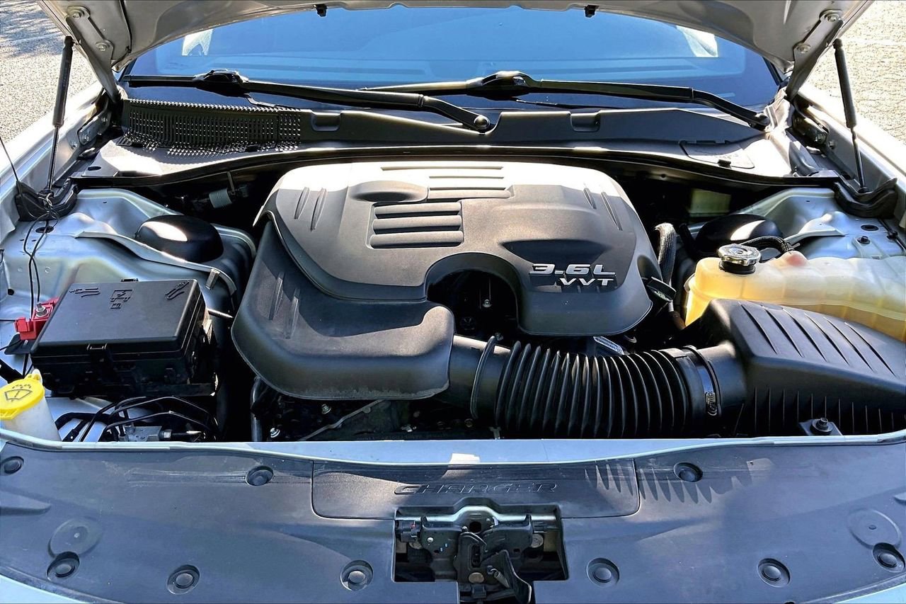 Used 2022 Dodge Charger GT w/ Blacktop Package image 35