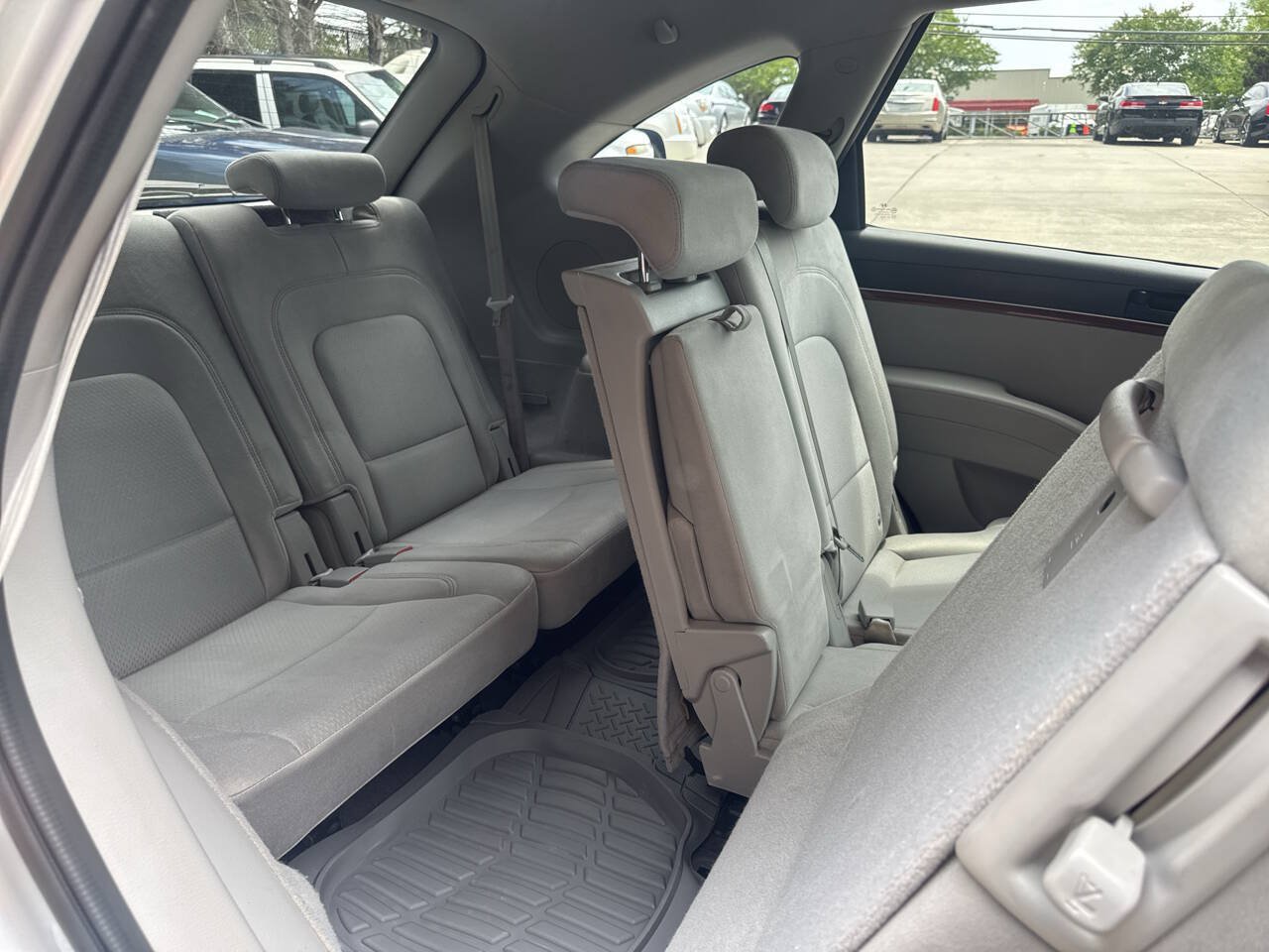 Used 2008 Hyundai Veracruz GLS FWD image 16