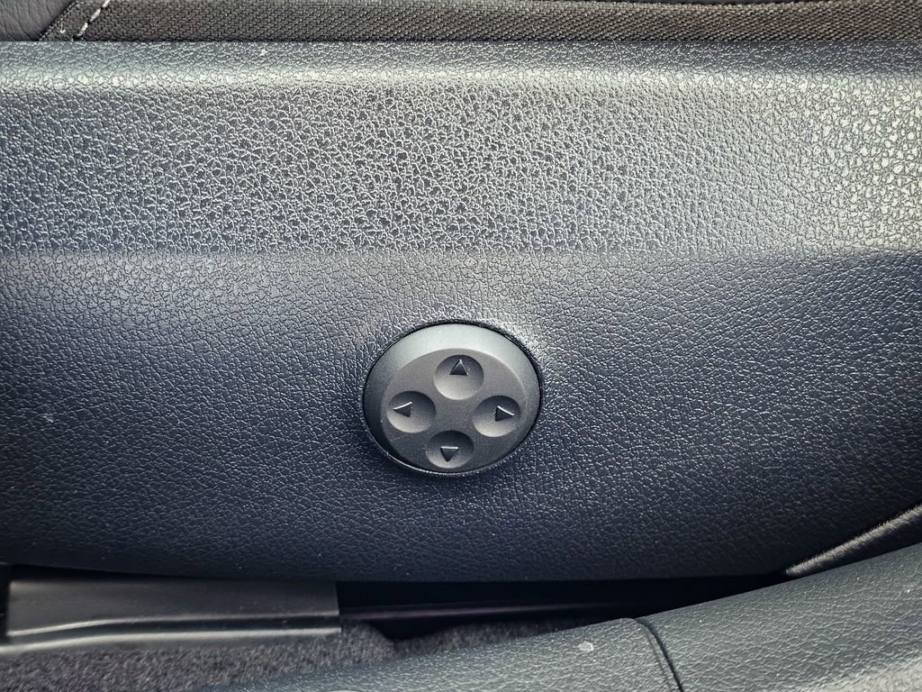 Used 2024 Mercedes-Benz C 43 AMG C 43 AMG 4D Sedan image 18