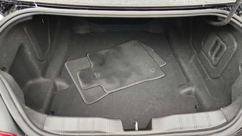 Used 2022 Chevrolet Camaro LS image 20