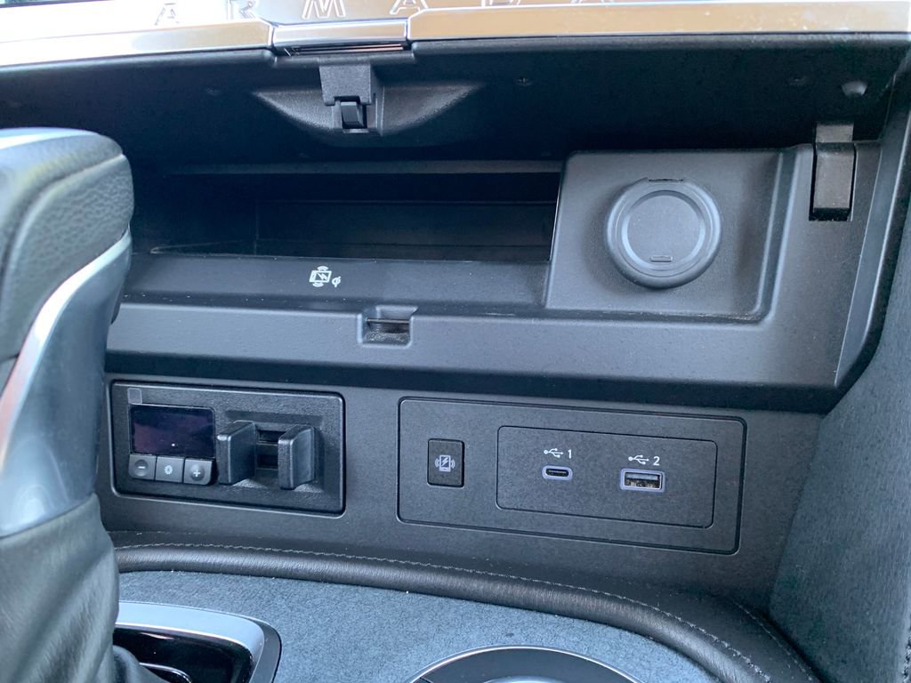 Used 2023 Nissan Armada SV w/ Cargo Package RWD image 20