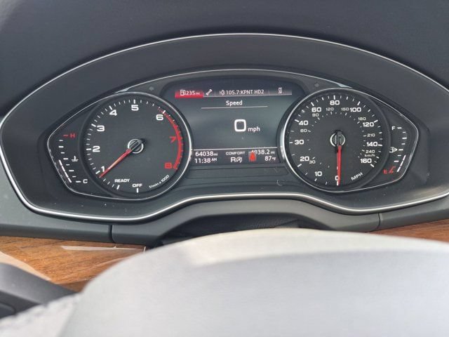 Used 2023 Audi Q5 2.0T Premium w/ Convenience Package AWD/4WD image 17
