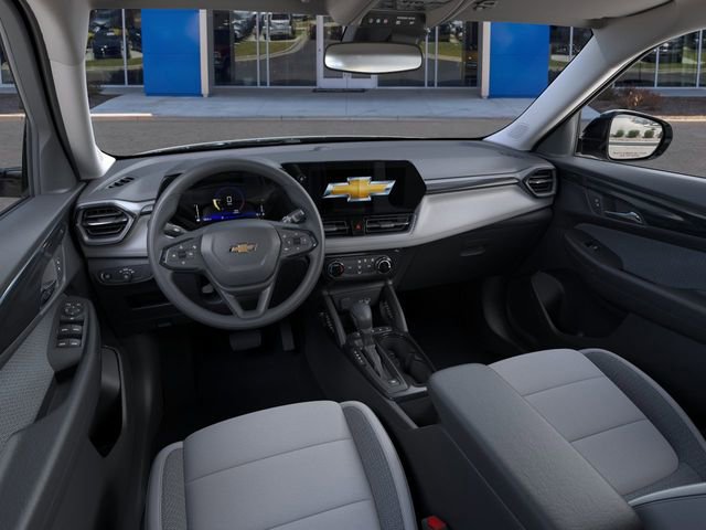 New 2026 Chevrolet TrailBlazer LT w/ Driver Confidence Package FWD image 15