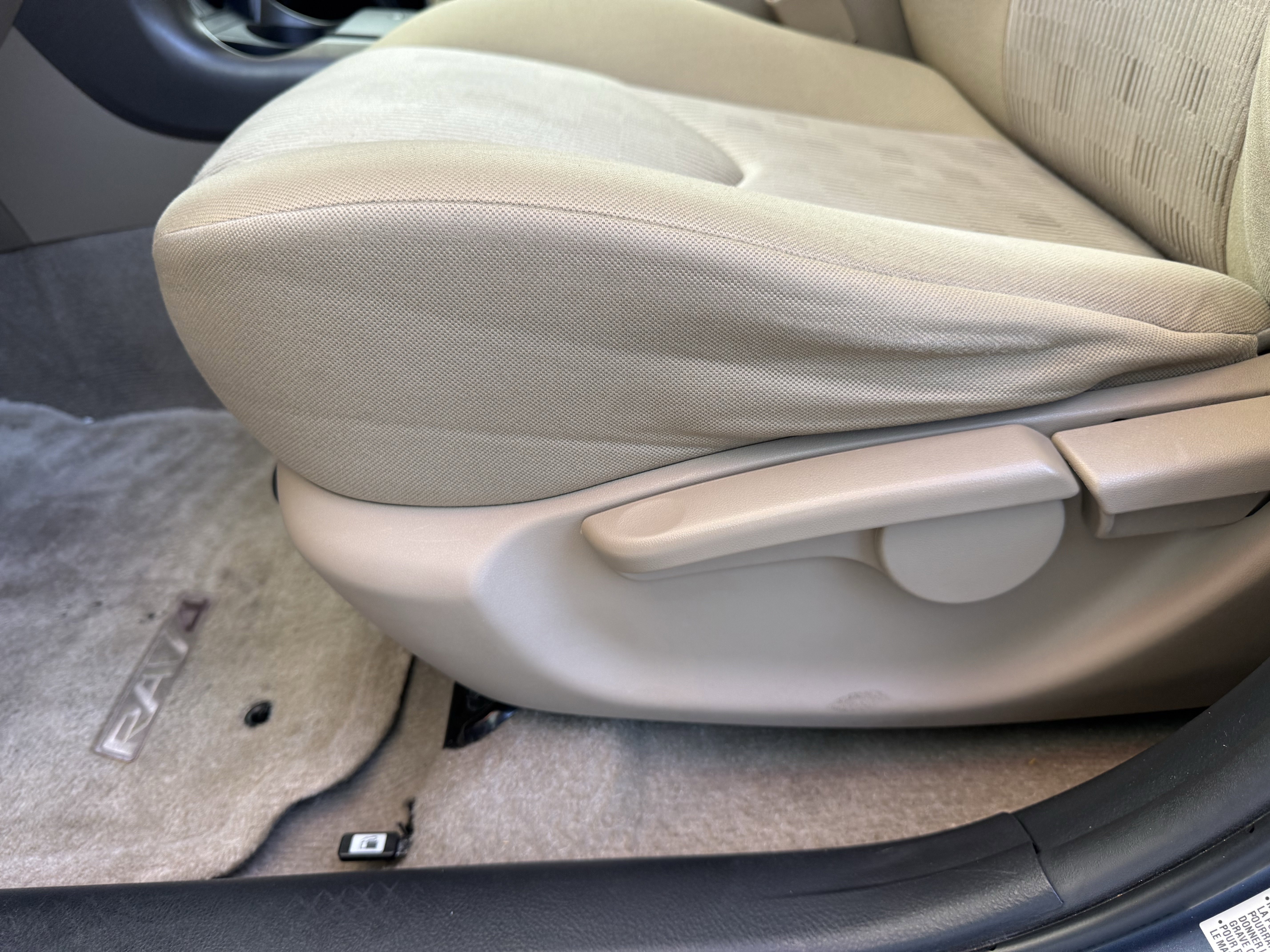 Used 2012 Toyota RAV4 FWD w/ 3rd Row image 5