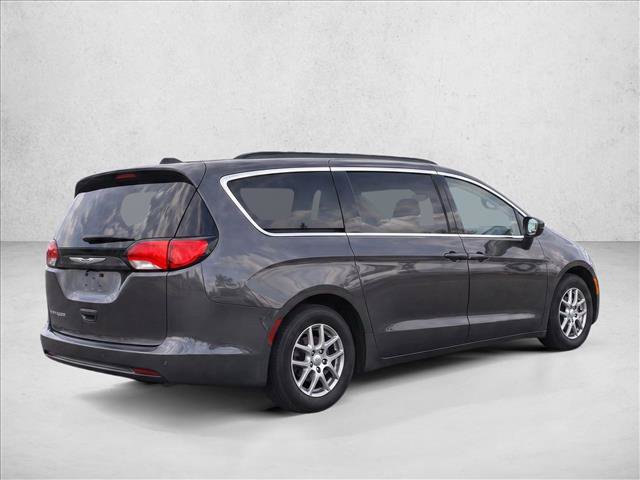 Used 2021 Chrysler Voyager Lxi FWD image 7