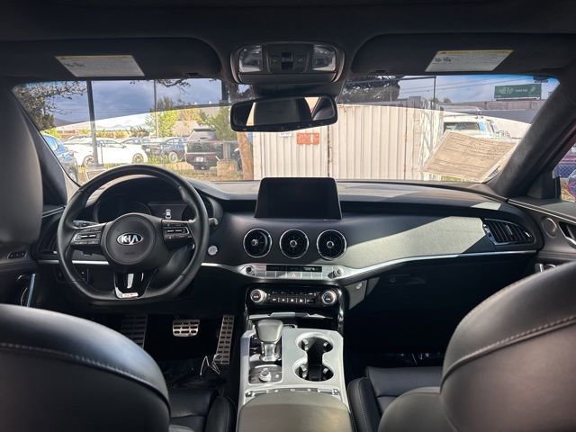 Used 2021 Kia Stinger GT2 image 30