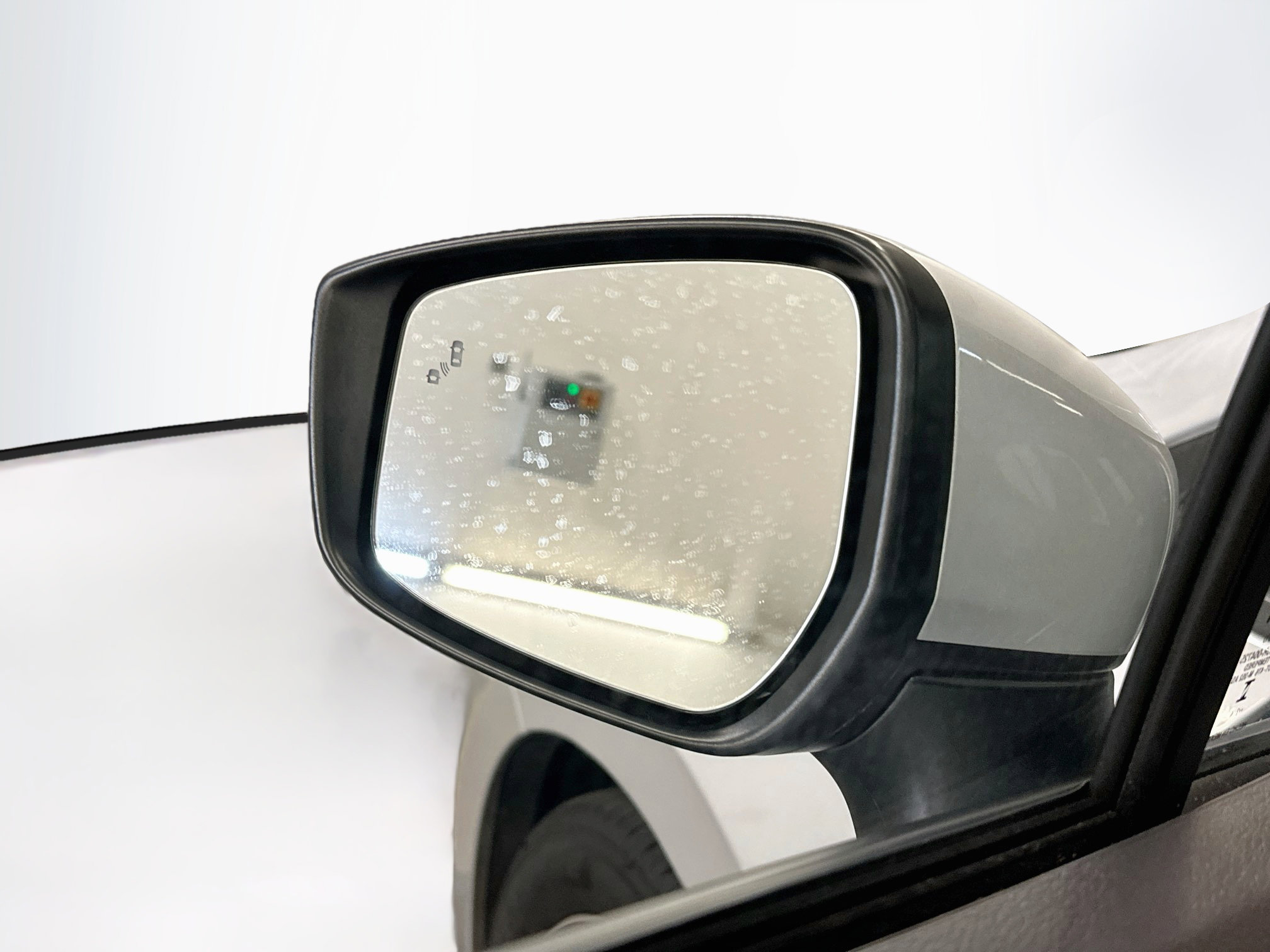 Used 2024 Nissan Versa SV FWD image 16
