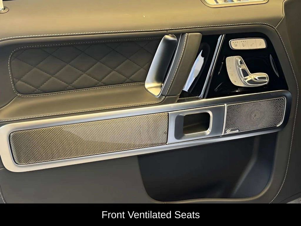 Used 2025 Mercedes-Benz G 63 AMG 4MATIC image 19