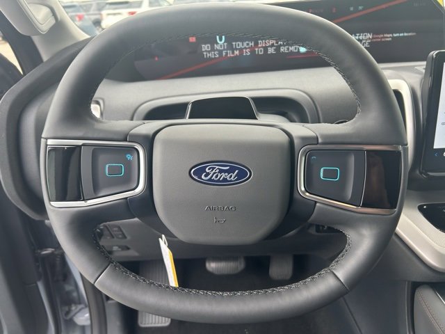 New 2025 Ford Expedition Active image 18