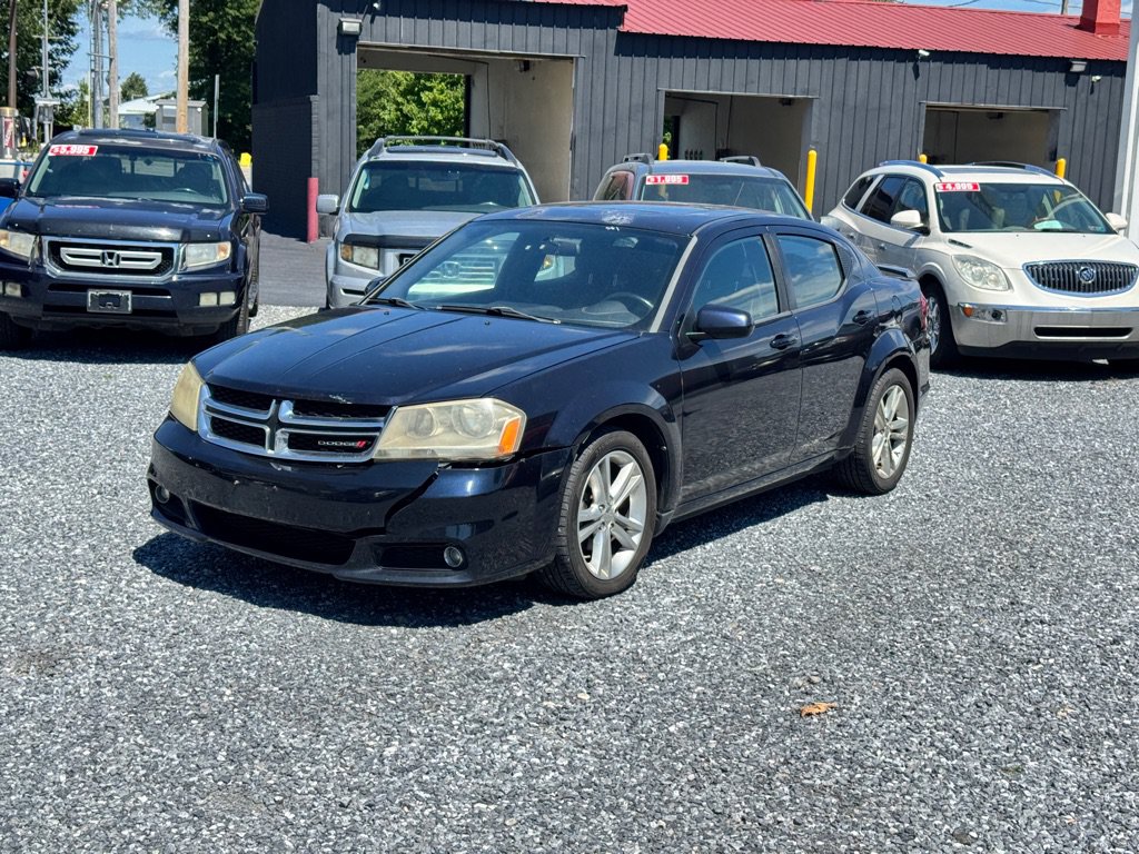 Used 2011 Dodge Avenger Heat FWD image 1