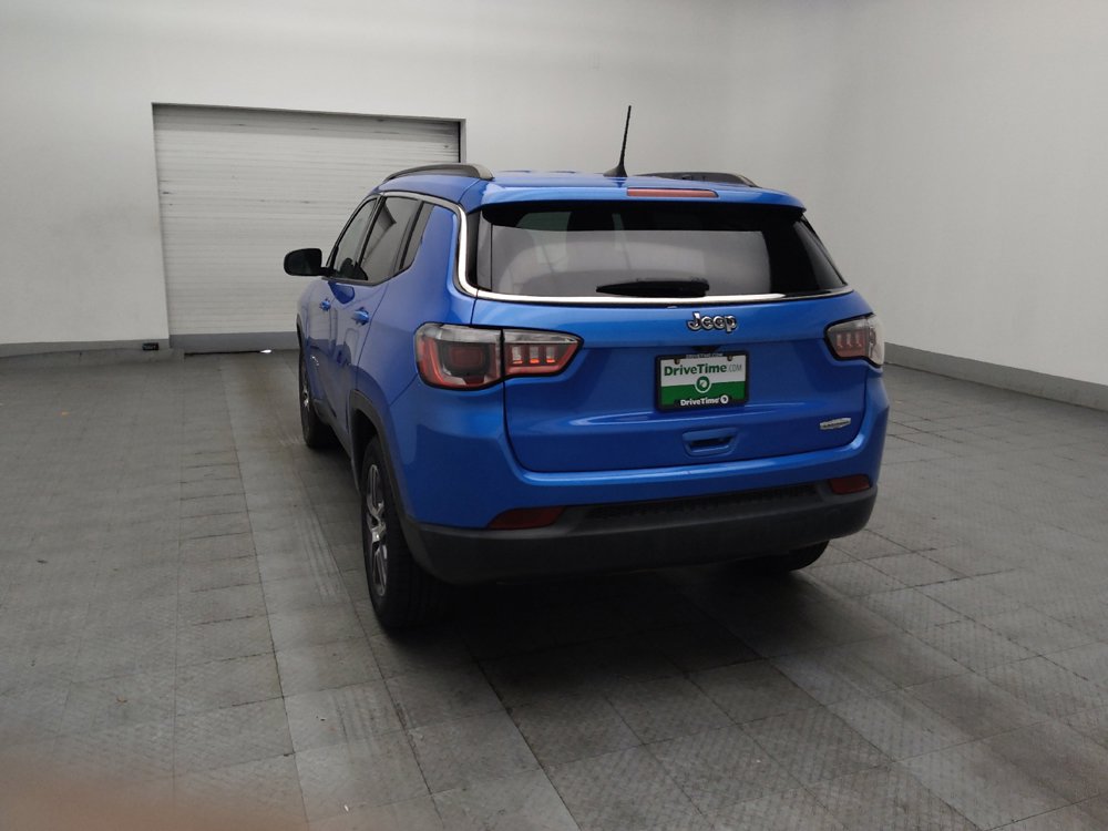 Used 2018 Jeep Compass Latitude w/ Popular Equipment Group FWD image 6