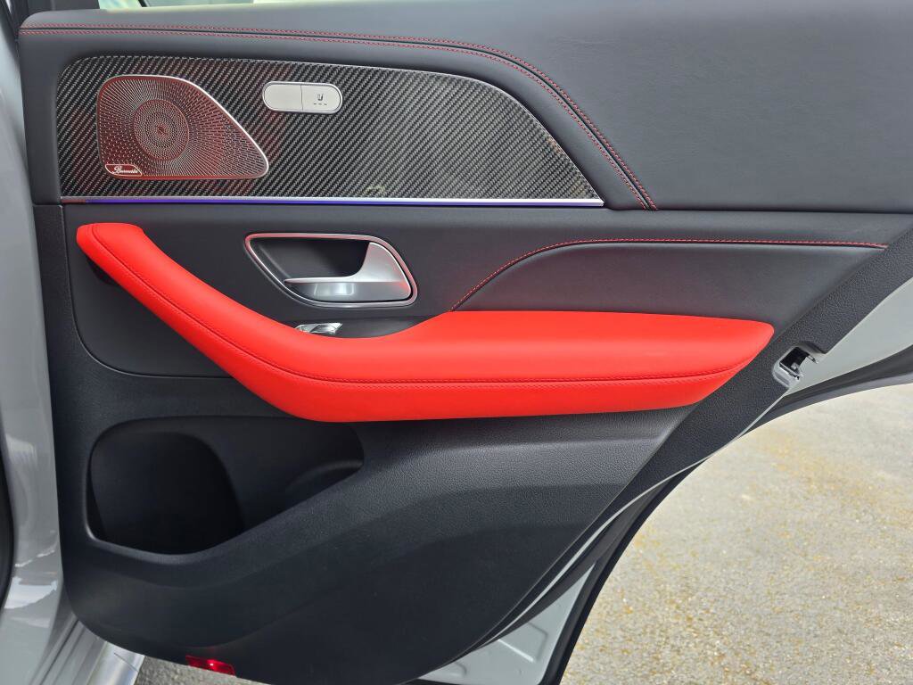 New 2026 Mercedes-Benz GLE 63 AMG S image 25