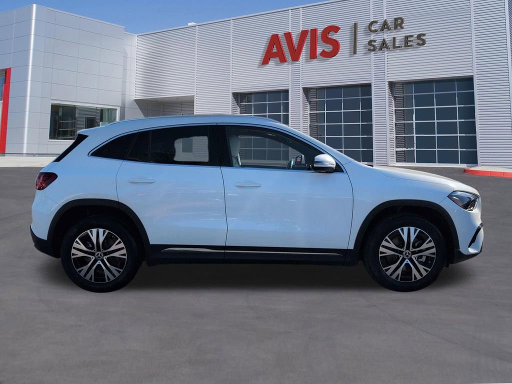 Used 2025 Mercedes-Benz GLA 250 4MATIC image 5