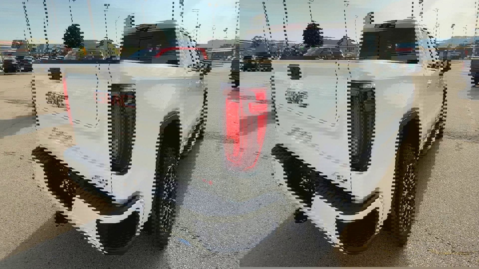 New 2026 GMC Sierra 1500 AT4 w/ AT4 Premium Package image 8