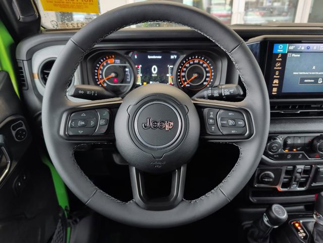 Used 2025 Jeep Wrangler Sport S image 19