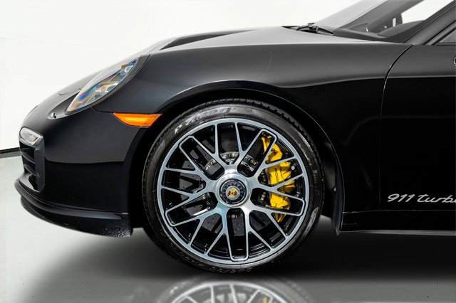 Used 2016 Porsche 911 Turbo image 21