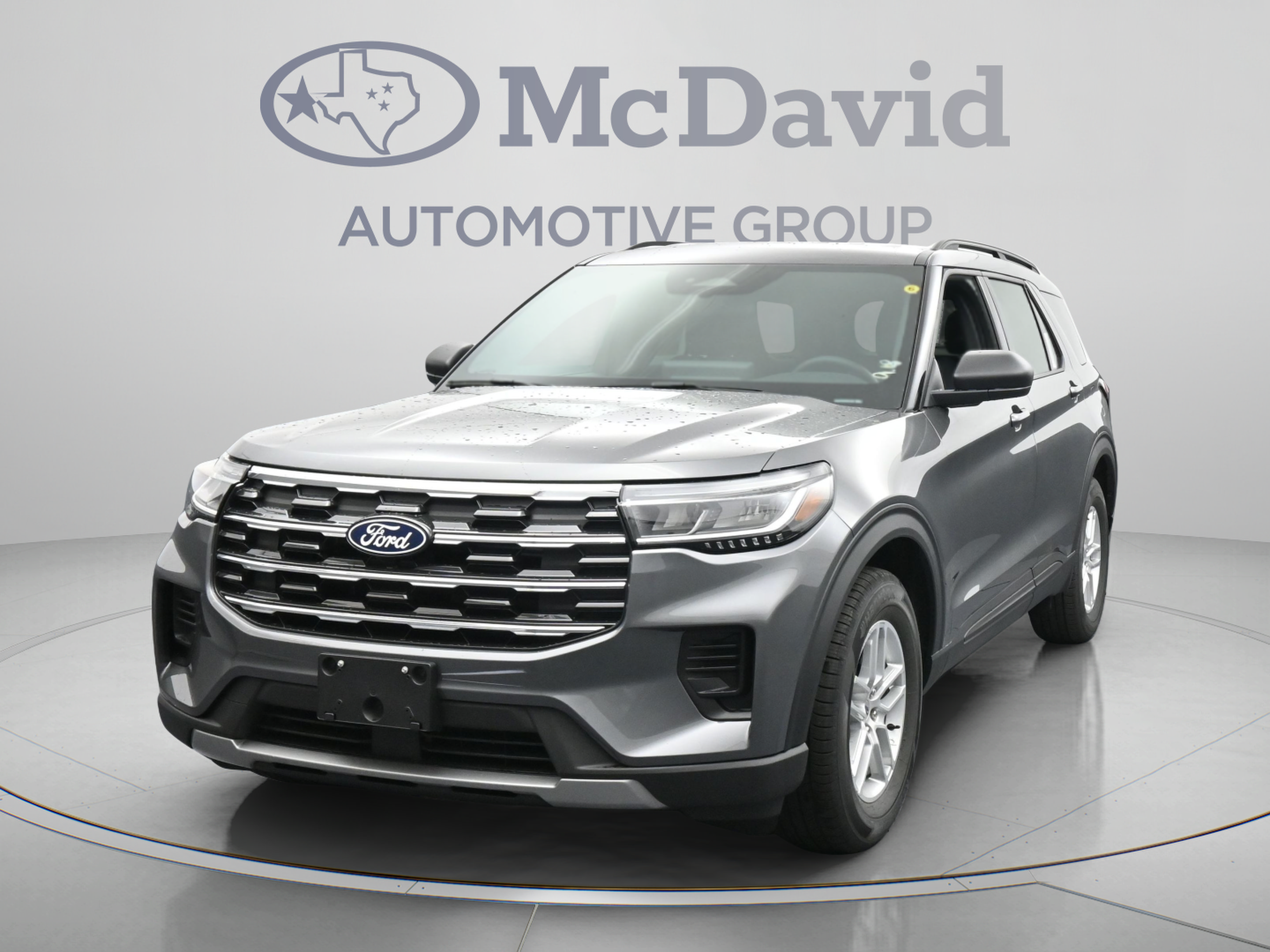 New 2027 Ford Explorer Active RWD image 4
