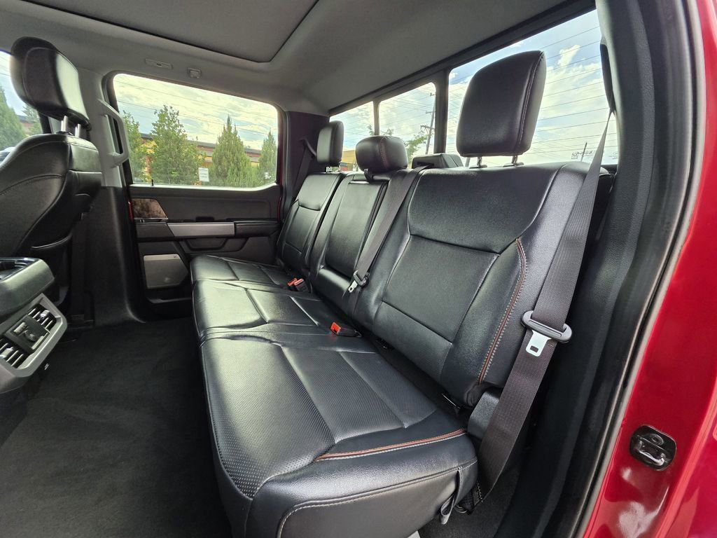 Used 2024 Ford F350 Lariat image 21