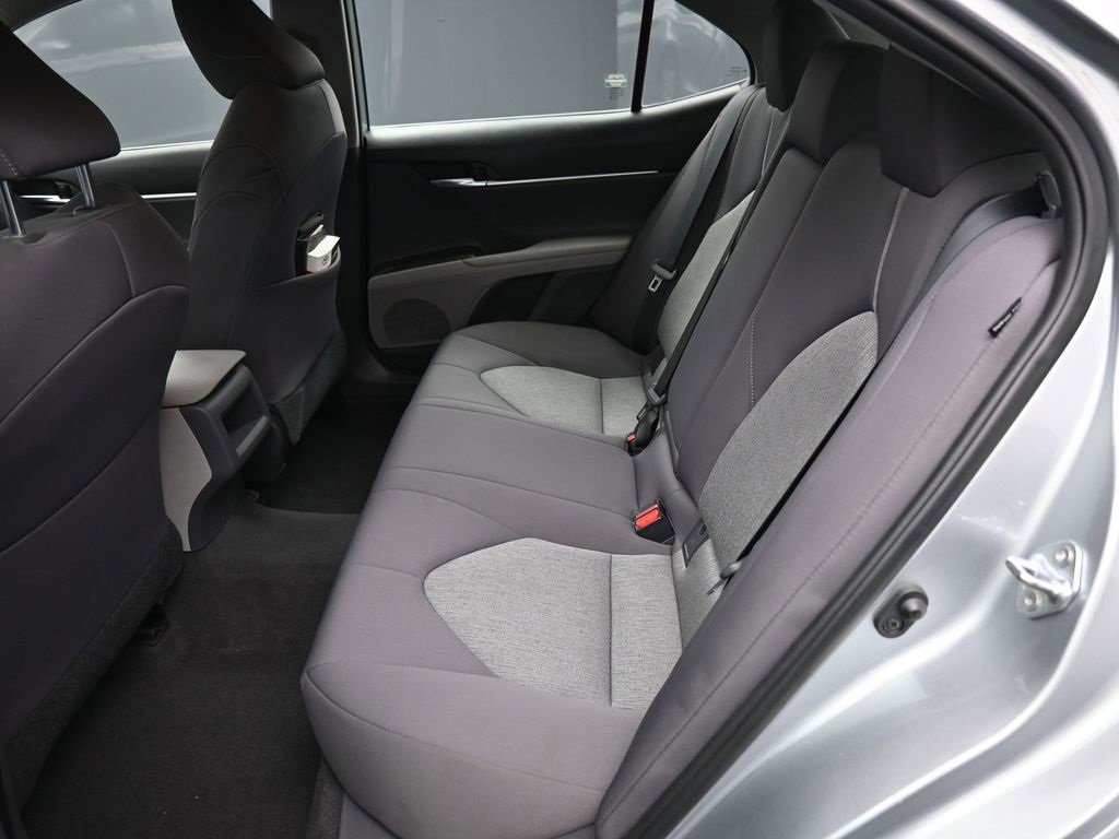 Certified 2021 Toyota Camry LE image 20