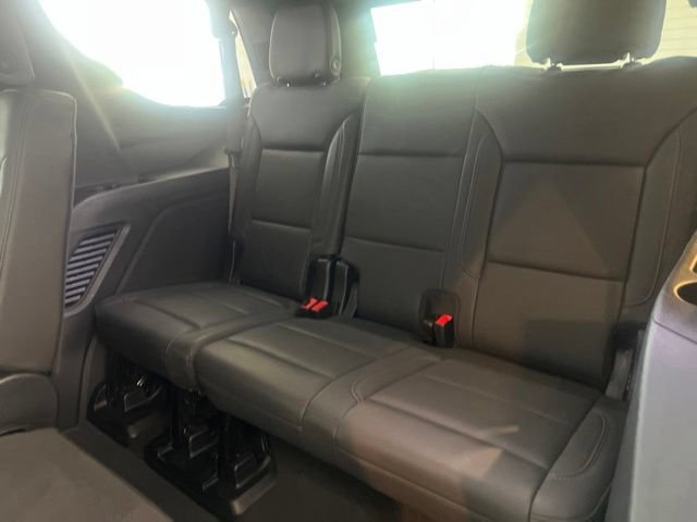 Used 2025 Chevrolet Tahoe LT AWD/4WD image 30