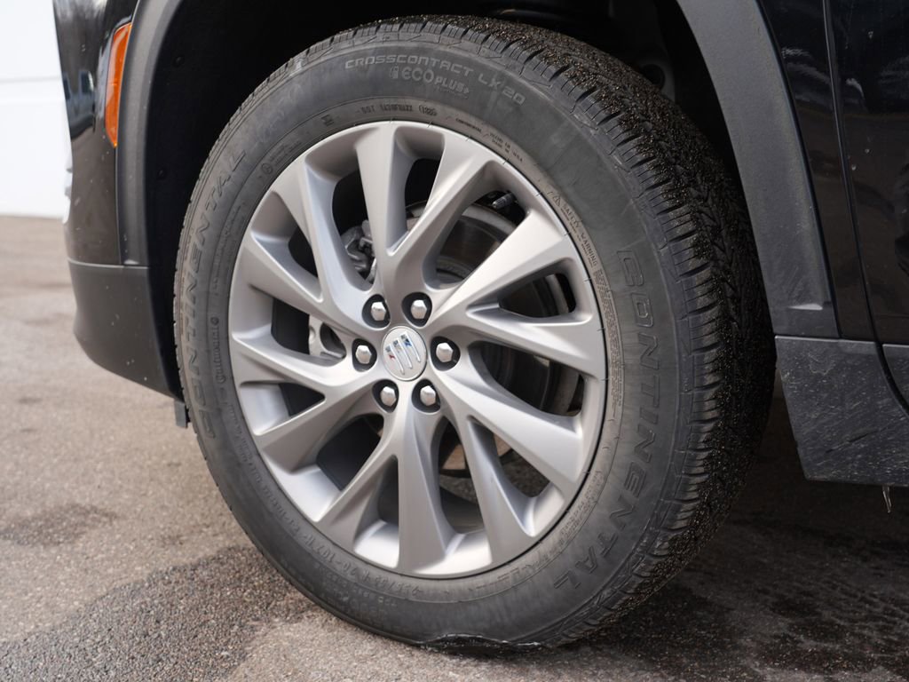 Used 2025 Buick Enclave Preferred image 32