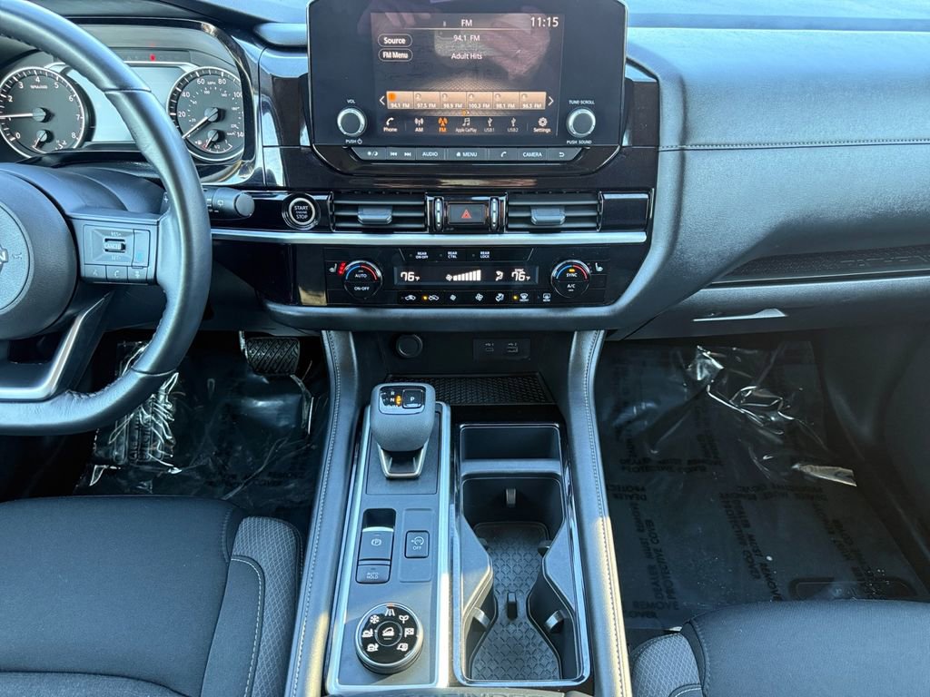 Certified 2024 Nissan Pathfinder SV image 11