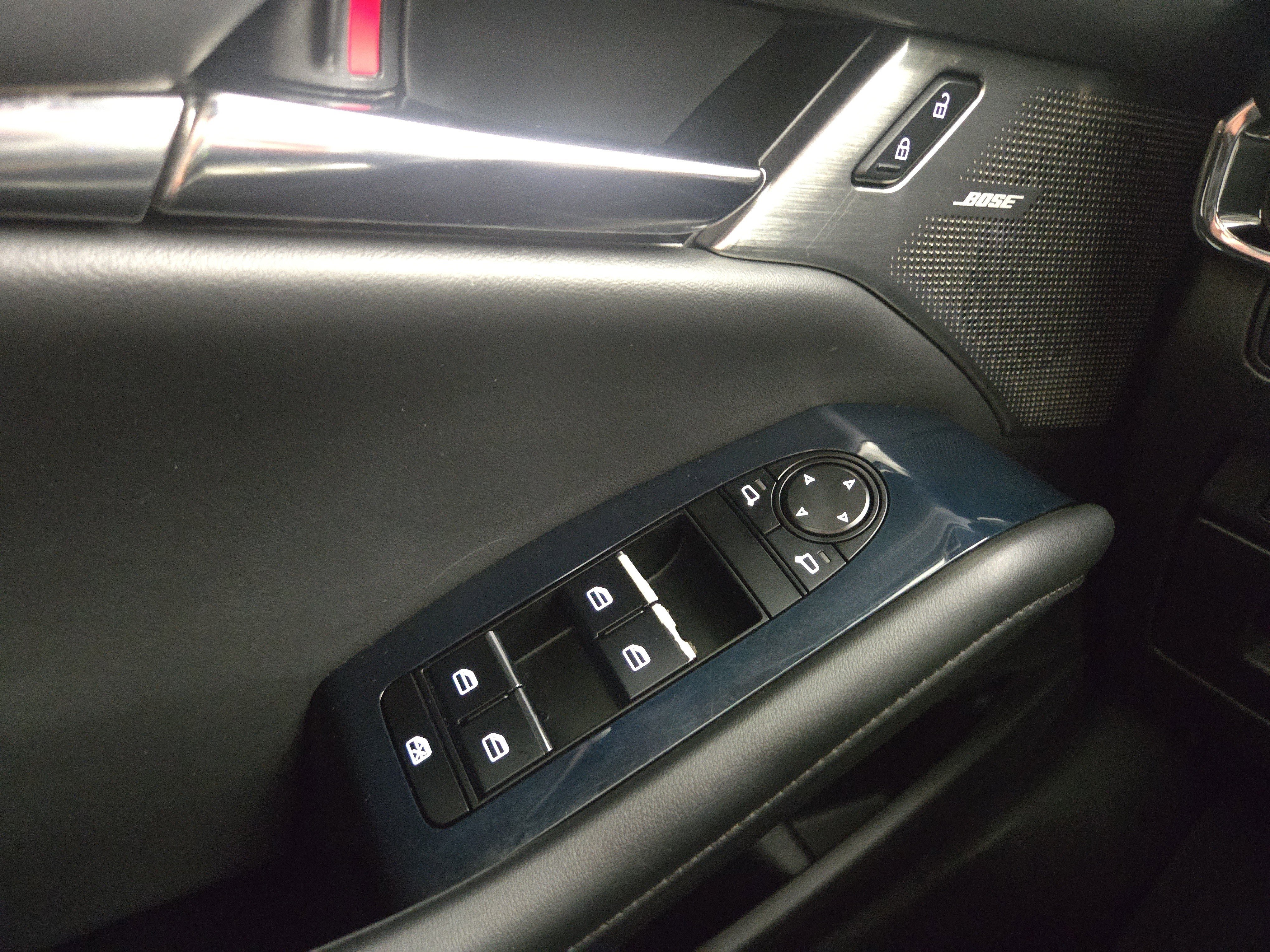 Used 2019 MAZDA MAZDA3 AWD Hatchback w/ Premium Pkg image 31