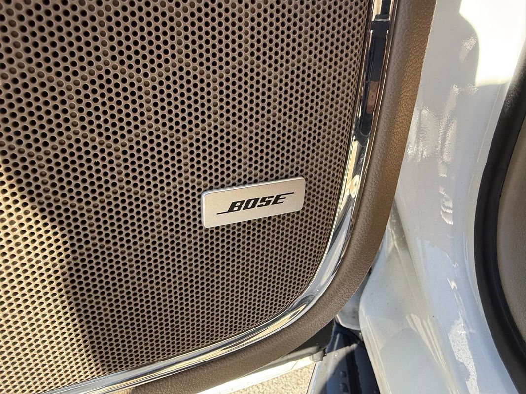 Used 2016 GMC Yukon SLT w/ Open Road Package image 18