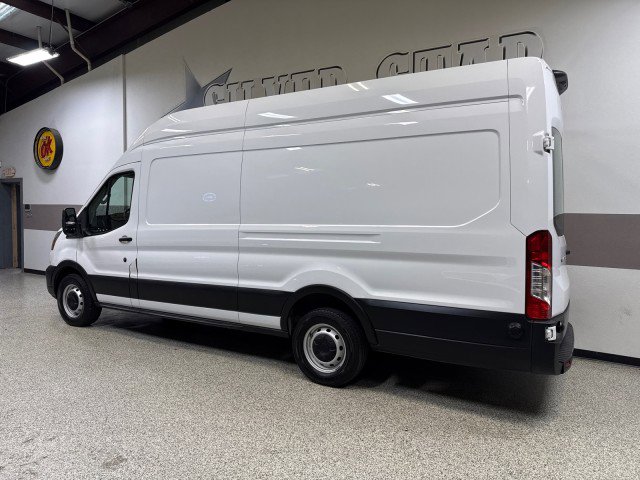 Used 2023 Ford Transit 250 148 High Roof Extended image 6