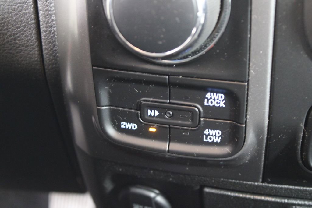 Used 2024 RAM 1500 Classic SLT image 39