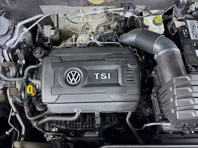 Used 2023 Volkswagen Atlas Cross Sport SE w/ Black Wheel Package image 31