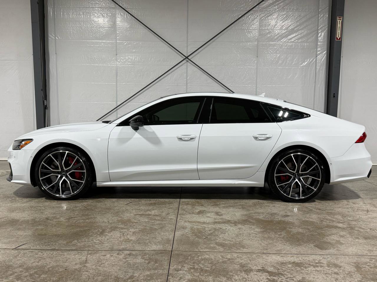 Used 2020 Audi S7 Premium Plus w/ S Sport Package image 2
